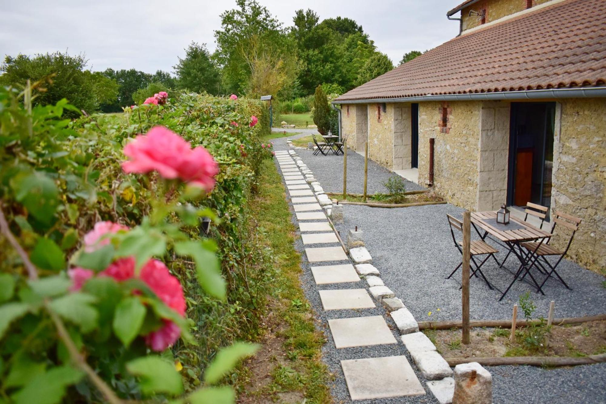 Saint-Georges-sur-Layon L'Oree Du Bois Gaubau المظهر الخارجي الصورة